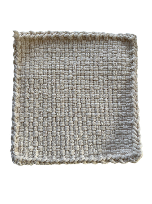 Winter White Trivet 8”