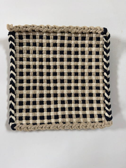 Trellis Square Trivet