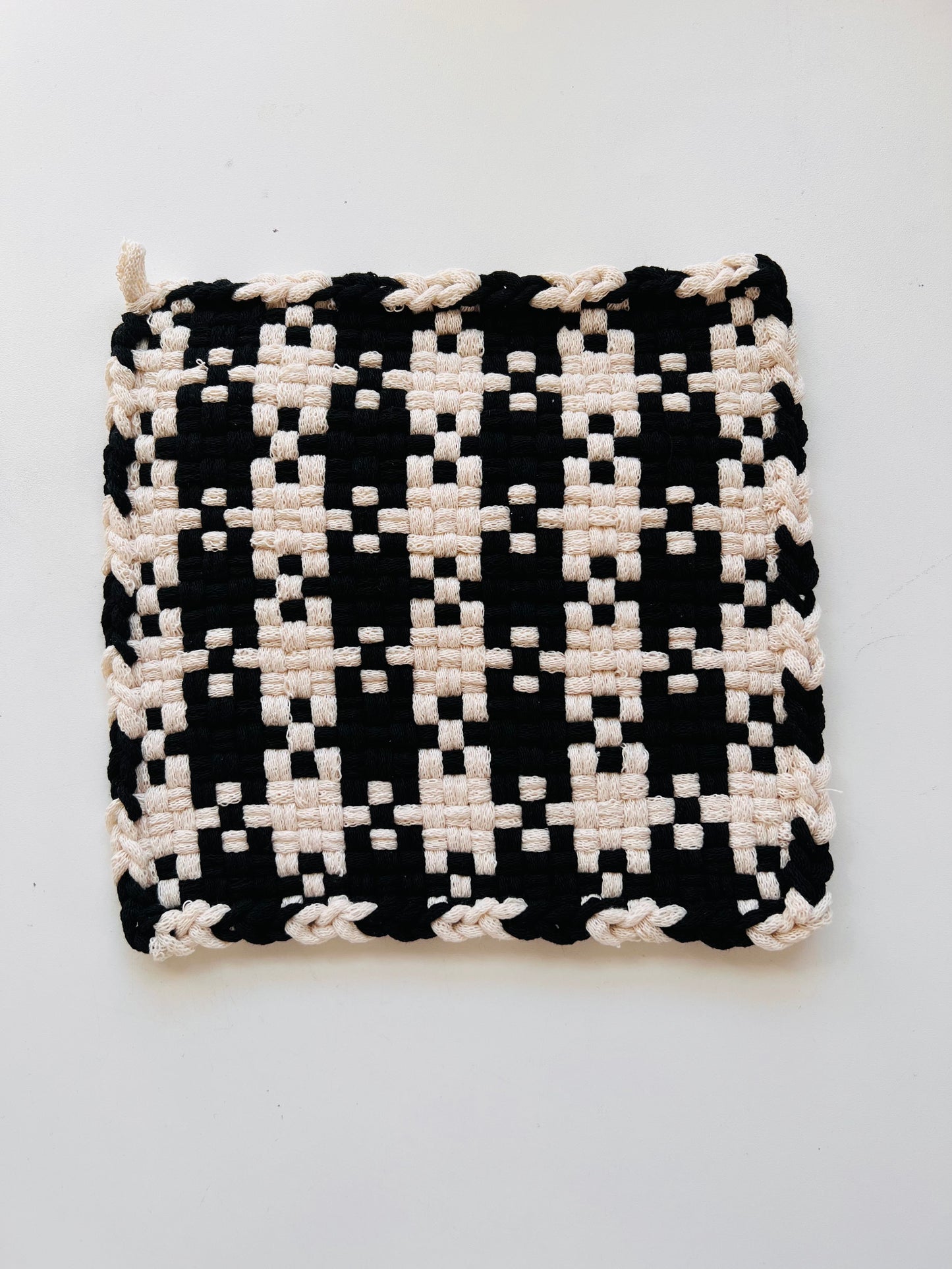 Solid Black Rectangle