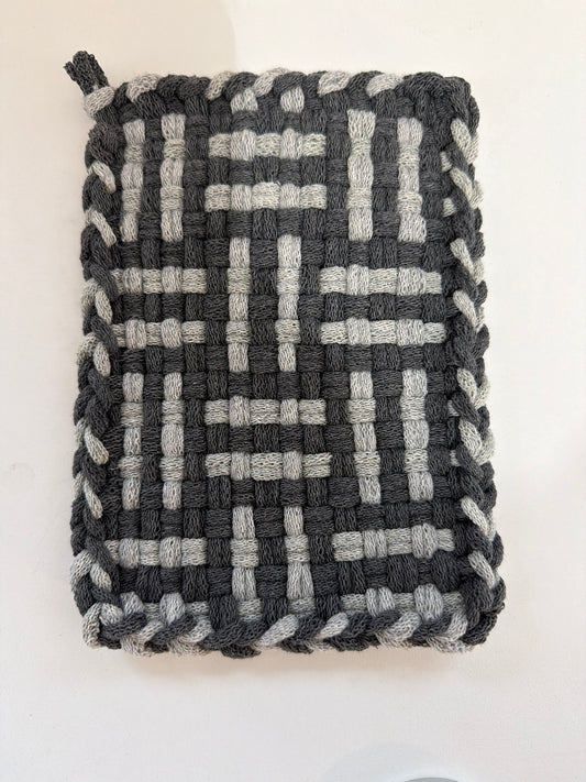 Weave charcoal & silver rectangle