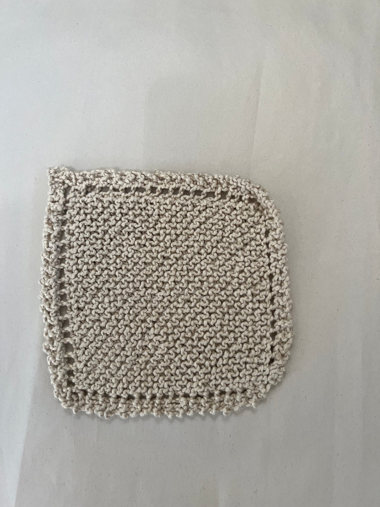 Knitted Washcloth winter white